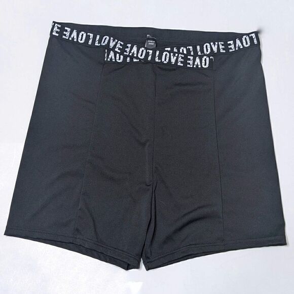 SHEIN Curve Love Cross Tape Waist Black Compression Fashion Shorts 4XL - Picture 1 of 9